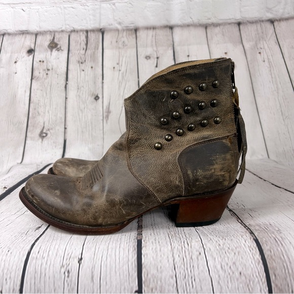 Shyanne Brown ANKLE LEATHER Western Studded Fringe Boots - Picture 3 of 7